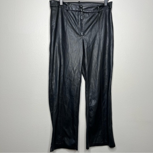 Avec Les Filles Women Pants Large Black Faux Leather Kick Flare Crop Date‎ Night - Picture 3 of 15